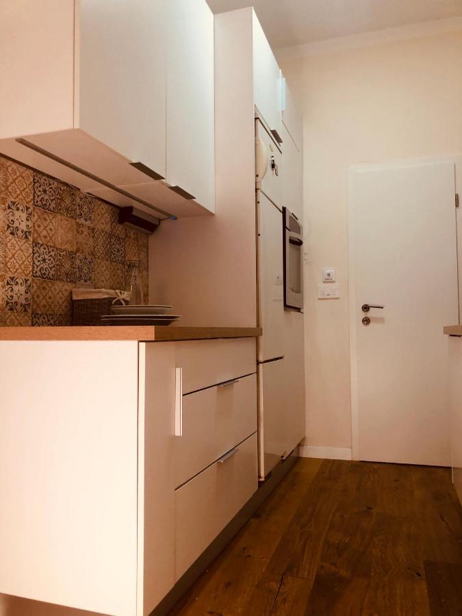 Apartment Karin Риека Экстерьер фото